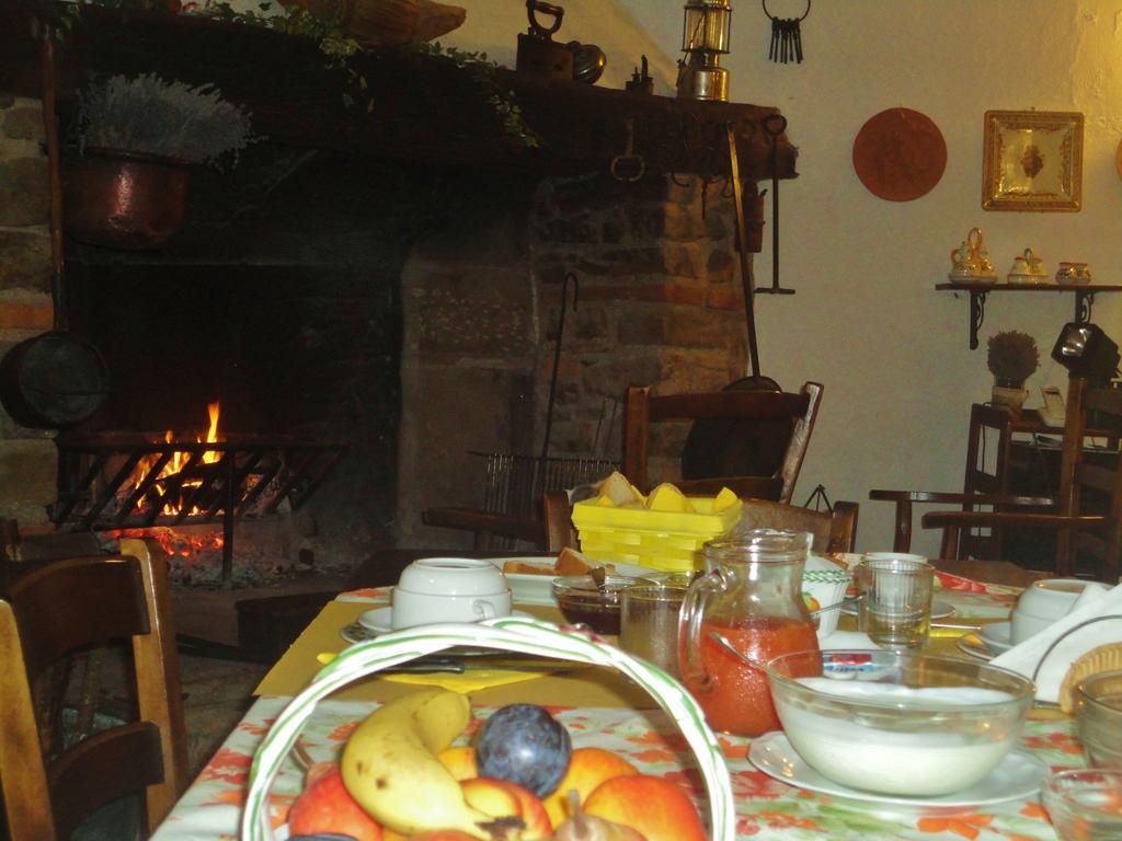 Agriturismo Monterosello Citta di Castello Luaran gambar